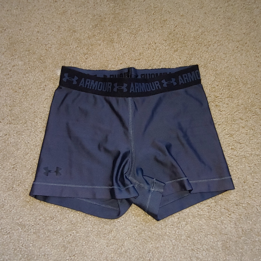 Under Armour short spandex